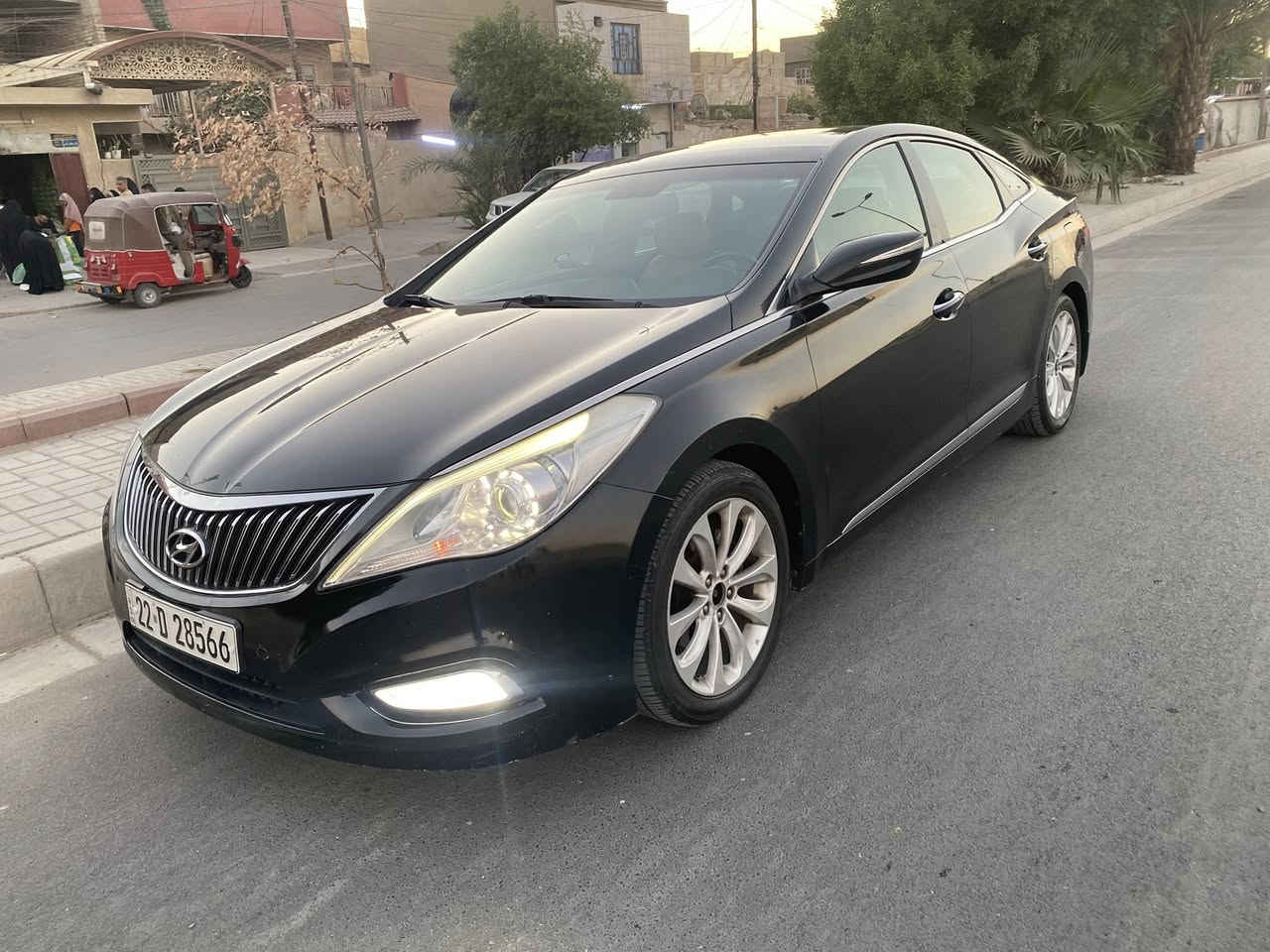 ازيرا موديل 2012 خليجي فول مواصفات لون اسود رقم اربيل بأاسمي السيارة مكفولة من الصبغ والحادث ماعدا الدعاميات نضافة البدي مالها 90%العنوان بغداد المدينة 

- تحكم استيرن كامل 
- كامرة اصلية 
-سقف بانوراما 
كشنات جلد كهرباء 
- بردات جانبية 
- بردة خلفية كهرباء 
-انارة داخل وخارج لد ثلجي 
- بصمة ابواب 
-داخل الغرفة عسلي
السيارة عليها ادامة كاملة باتري - فيت بم جديد - تخم تاير - اضافة عبوة فيت بم احتياط
السعر ((120$))
 
هذا رقمي ***********
