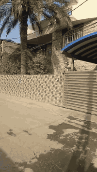 السلام عليكم ورحمه الله وبركاته 🫶 🤍 جمعه طيبه 🫶🌹🕊️
#للبيع دار ركن سته غرف نوم  2في الطابق الارضية و4فوق وهول واستقبال الواجهة 15ونزال16 مكانه بغداد الدوره نهايه آسيا مجاور بنايه الكهرباء التحويليه قرب كاين الهادي سند مستقل طابو صرف تفتح بيان ثاني يوم بطابو الدوره  سعر المتر مليون و400يصلح سكن او يوجر لطلاب كليه الهادي المراجعة مع صاحب الدار على تلفون استاذ محسن العزاوي 

*********** 
***********
