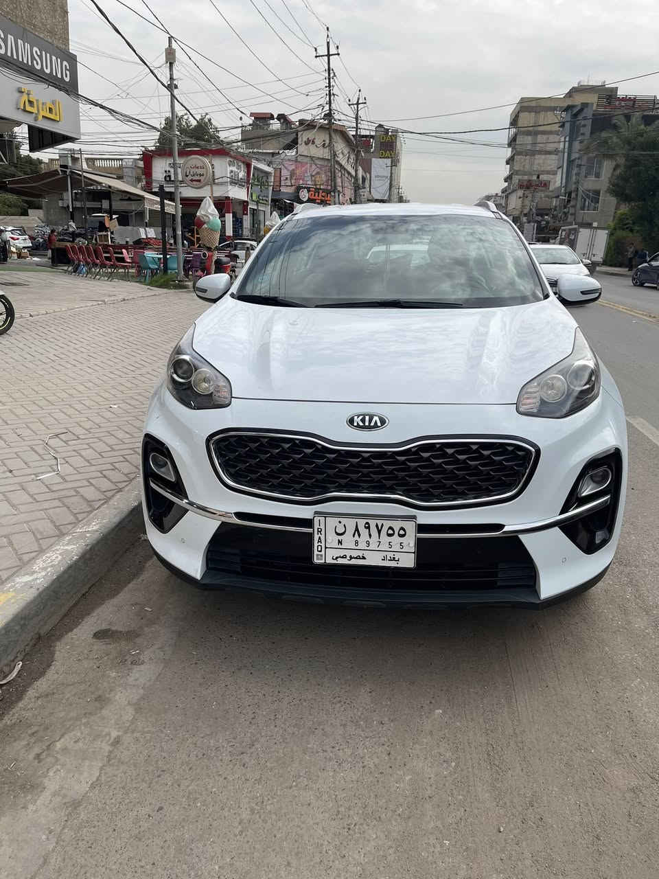 سبورتج خليجي وكاله دوليه
موديل 2020  
حساس امامي خلفي 
كامره 
محرك 2000 الفين دوش 
ماشي 83 الف ع ايدي من زيرو 
داخل عسلي 
رقم بغداد بسمي 
مري كهرباء 
مكان سياره بغداد الدورة شارع ابو طيارة ✈️ 
سعر 197
تلفون ***********
