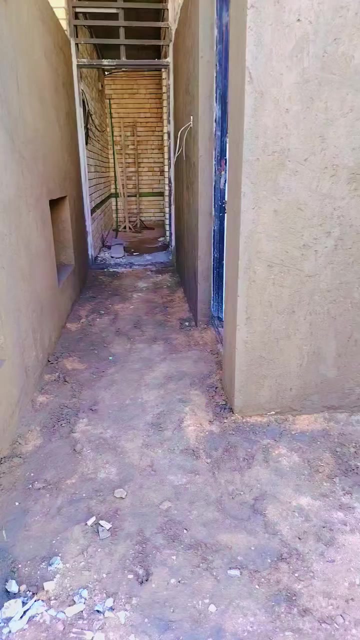 سلام عليكم الباخ درجه وله
جص وسمنت وبورك 
 مكاني نجف هاذه رقمي
***********
