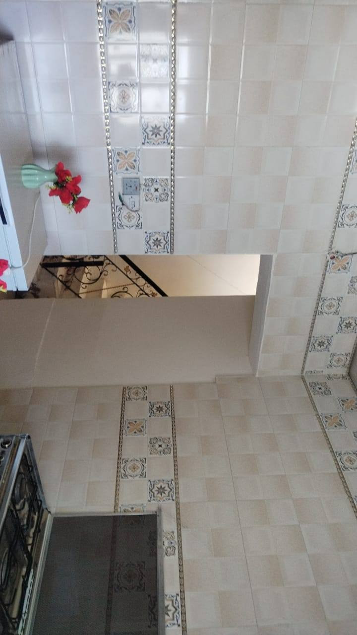 السلام عليكم
بيت زراعي للبيع المساحه ١٠٠م سند ٢٥
المكان ديوانيه البو جاسم نهايه شارع ستين وره المشروع
السعر ١٨ وبي مجال
 ***********
