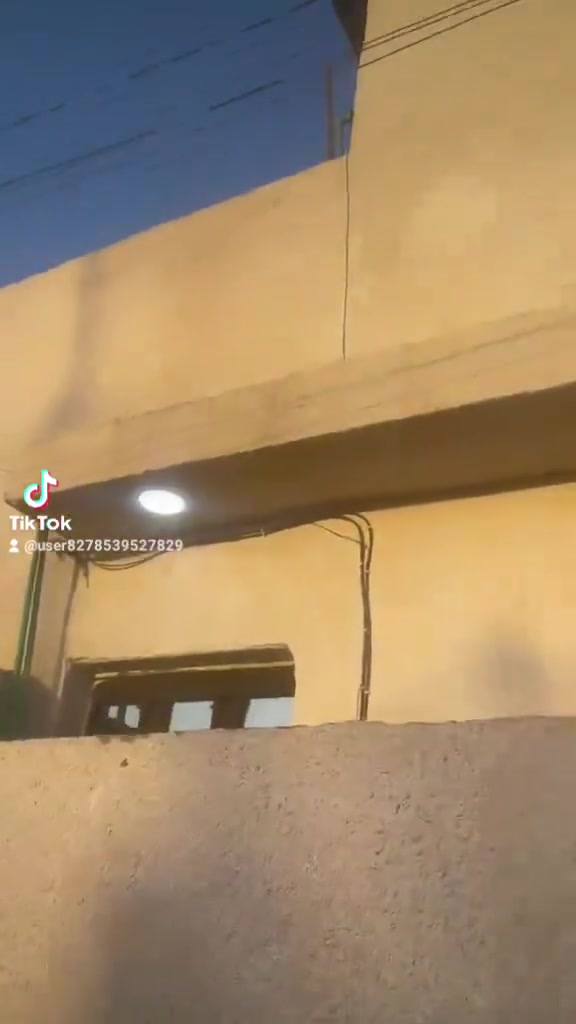 دار للبيع مشتل حي فدك
***********
***********
***********
