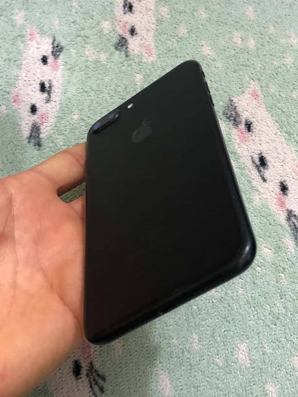 ايفون 7 بلاص نضيف
بصمه شغاله 
ذاكره 128
بطاريه 100 مبدله اصليه اصليه
بس ايكلود رمز منسي بس الجاز ينزل كلشي تواصل اجتماعي العاب وتطبيقات اخرى 
سعر (125)
 بغداد الكرخ (***********)
