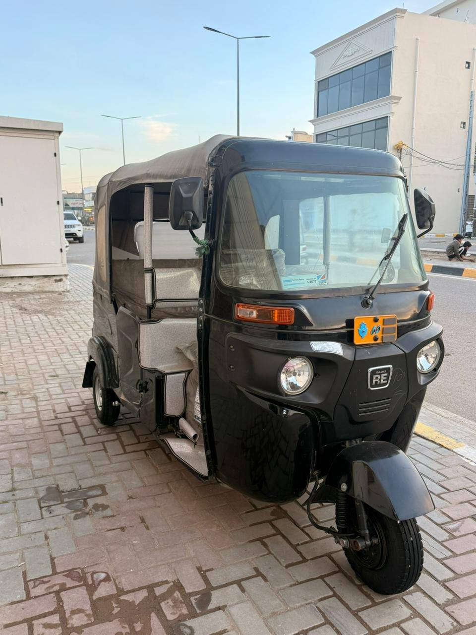 لسلام عليكم تكتك موديل 22 كفاله بسمي تحويل اشوكت مايعجبك سعرها دك عليه وتدلل *********** / ملاحضه خاص ماجوب
