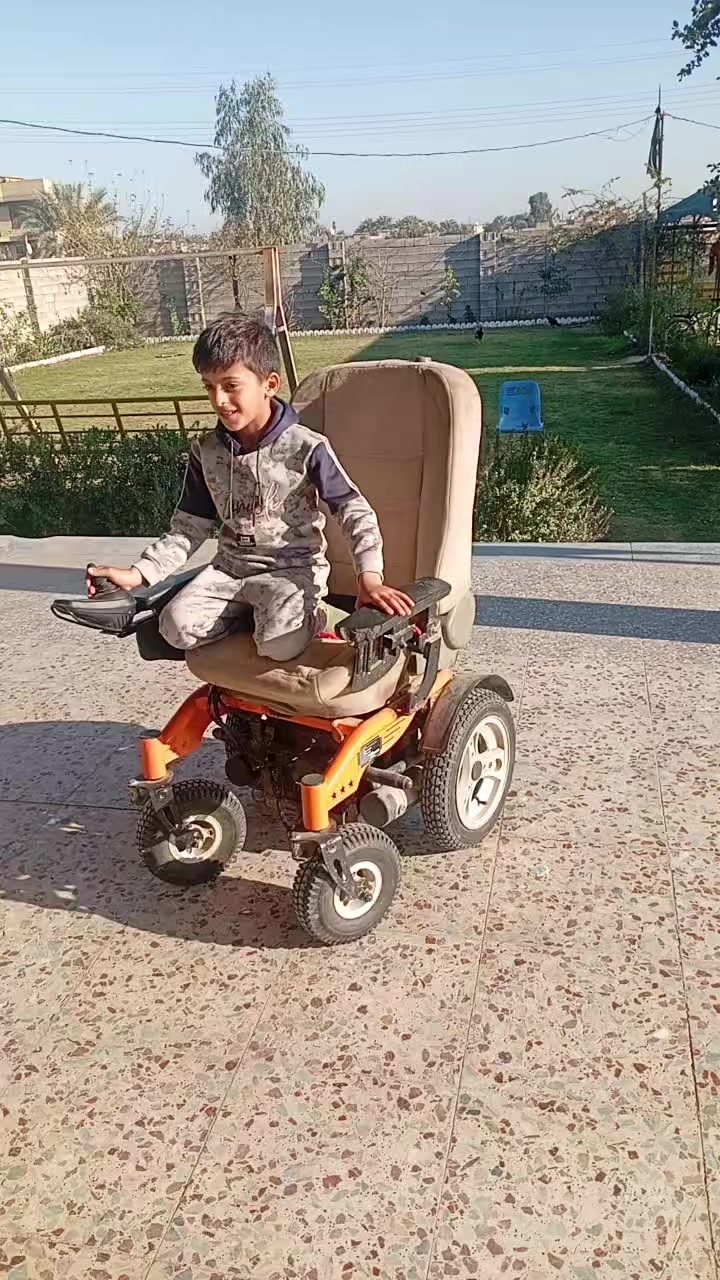 السلام عليكم متاح عربانه شحن مكاني بغداد فلكه سلمان محورلها كشن سياره غير مستخدمه جديده *********** سعر ٣٥٠ الف
