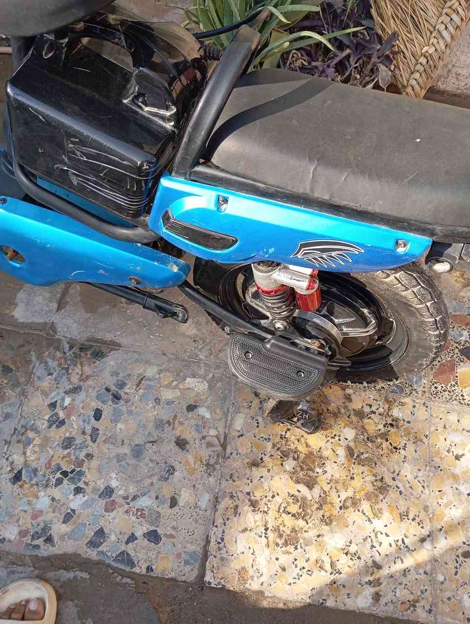 شحن حجم ١٦ موديل ٢٤ شاشه بلوتوث بطاريات نص عمر دراجه شغال وحلو نقص جاملغ امامي وقمجي بريك خلفي والباقي كول شغال ابيع كوم حديد تجي تفحص وتاخذ رحمه ولديك الشراي يخابر لو يجي يشوف بعين لاتسولف ساعه بالخاص وانت دور مال موته السعر ١٢٥ قفل مكان بغداد حي الجهاد رقم الهاتف ***********
