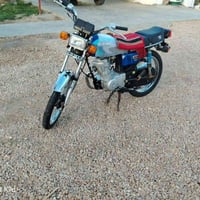 نايمه شلامجه موديل 25  دراجه كفاله  بيع مستعجل 450قفل تصال 07843675044