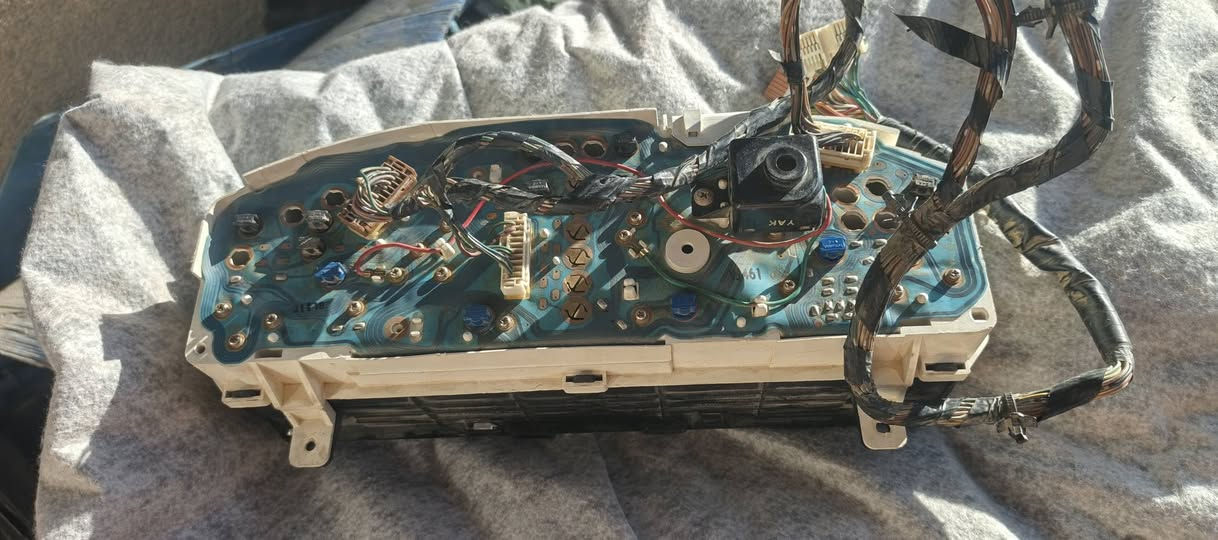 مال تفسيخ للبيع اصلي *********** نيسان بيك اب شبوط
