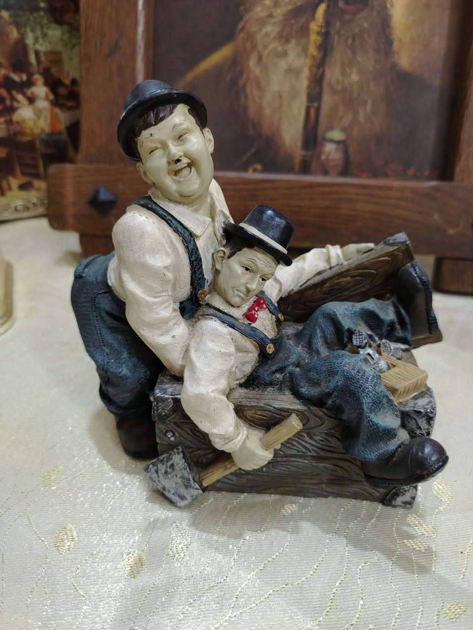 سكارى


**إذا كنت صاحب هذا الإعلان وتريد حذفه لأي سبب، رجاءا أرسل رسالة إلى الدعم الفني**