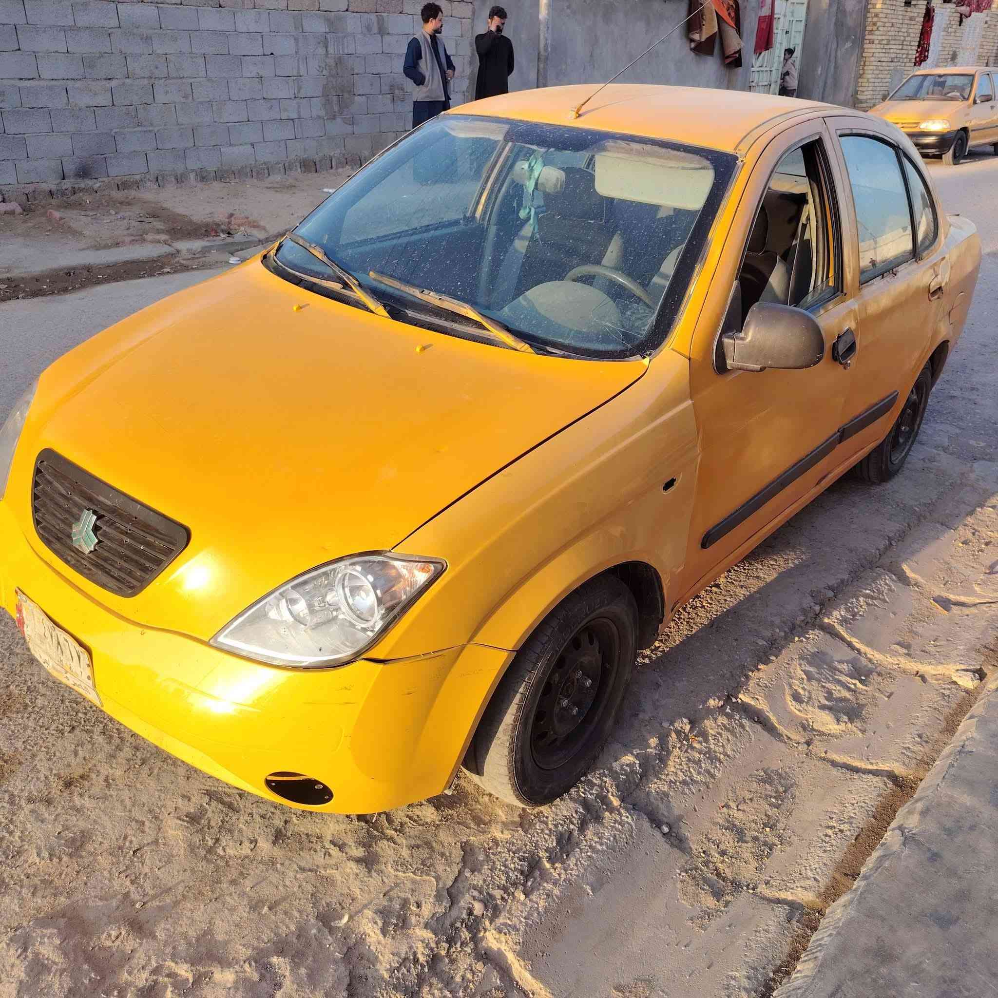 طيبه موديل 2013 البيع مصفره هيه وغرامات  السنويه ماصاقطه  ابيع كوم حديد 
ميسان قلعه صالح ***********
