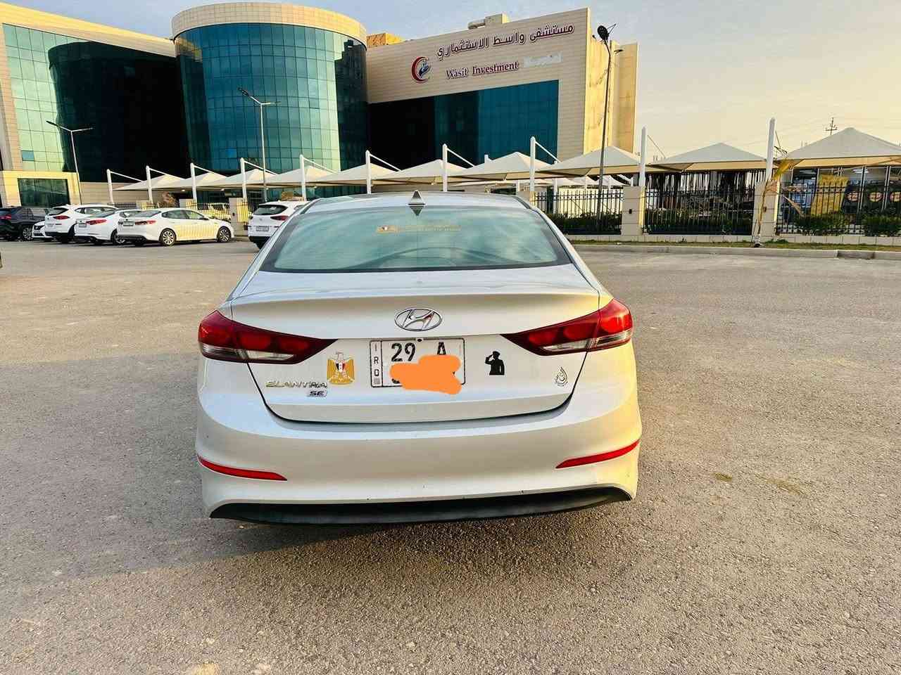 السلام عليكم
***********
***********
للبيع النترا موديل ٢٠١٧ وارد أمريكي حادث بنيد وجاملغ فقط
سيارة جديدة معنى الكلمة
رقم واسط تحويل مباشر مشروع وطني الرقم الدولي الجديد 
سنويه مجدده لغاية ٢٠٣٠
مكينه ٢٠٠٠ دوش
كير AT
تحكم ستيرن جهتين كروس مثبت سرعه اواكس بلوتوث 
تبريد ثلج 
حداديه جديده 
تخم تاير جديد صارله شهر من شاده 
ماشيه ١٤٦
مكاني كوت 
السعر ١١٣
