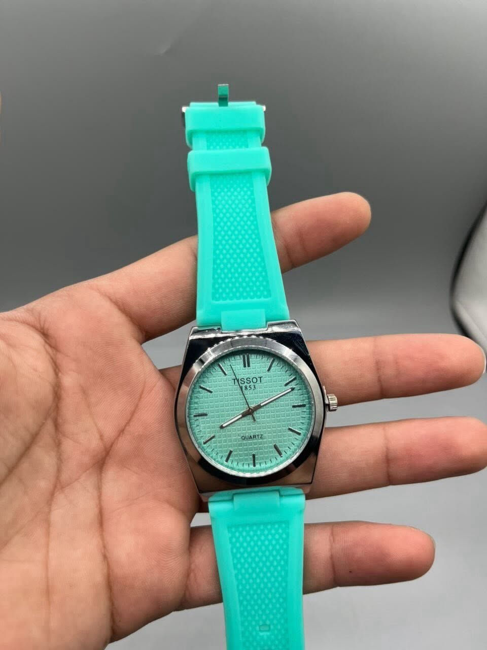 ساعات كارتير Cartier ✅
فخامة التصميم وأناقة التفاصيل

متوفر في مركز النور كمية محدودة وباسعار مناسبة

العنوان : ذي قار - قضاء الاصلاح - قرب جسر الاصلاح

متوفر توصيل داخل وخارج قضاء الاصلاح 

مركز النور للموبايل والاكسسوارات


**إذا كنت صاحب هذا الإعلان وتريد حذفه لأي سبب، رجاءا أرسل رسالة إلى الدعم الفني**