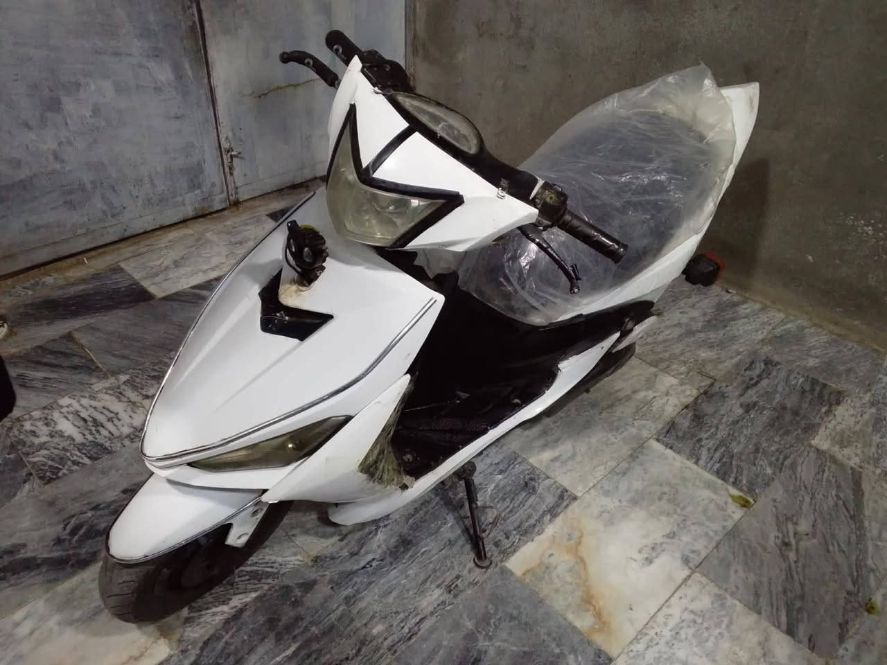 للبيع سعر 350 ناصرية مركز


**إذا كنت صاحب هذا الإعلان وتريد حذفه لأي سبب، رجاءا أرسل رسالة إلى الدعم الفني**