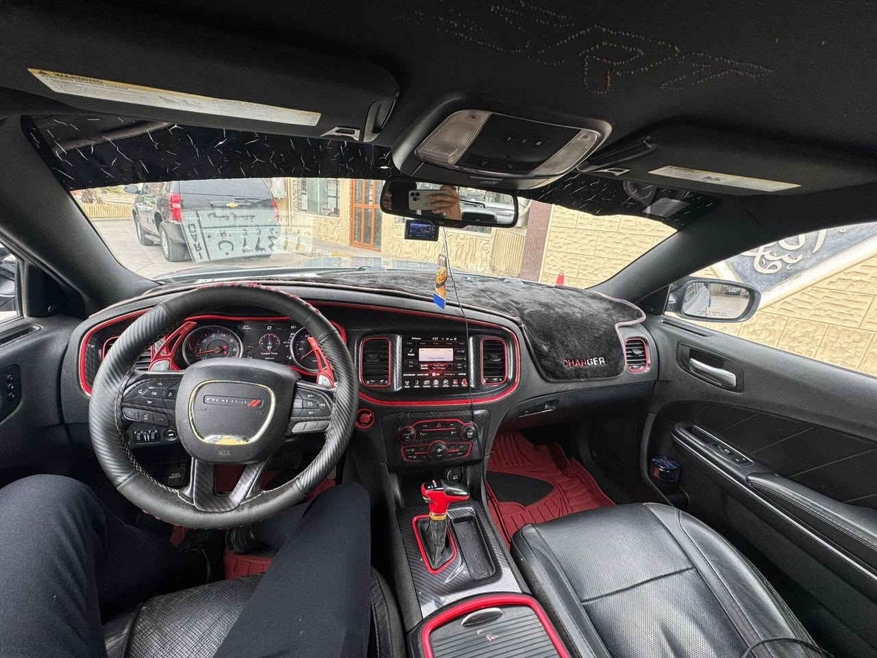 دودج جارجر RT 2016المحرك: 5700 (8 سلندر - هيمي)
العداد: 187 k حادثها بنيد داخل العراق فقط 
كشنات جلد خزن (ميموري)
تحكم كهرباء تدفئة + تبريد كشنات
شاشة كبيرة اكزوز منضومة بوابات 
مابيها أي خلل او نقص 

🛑 السعر سوي تعليق يصل مباشرة 🤖 

سقف روز رايز 
عدسات زراعه زنون
الموقع: البصره

رقم صاحب السيارة 
***********
