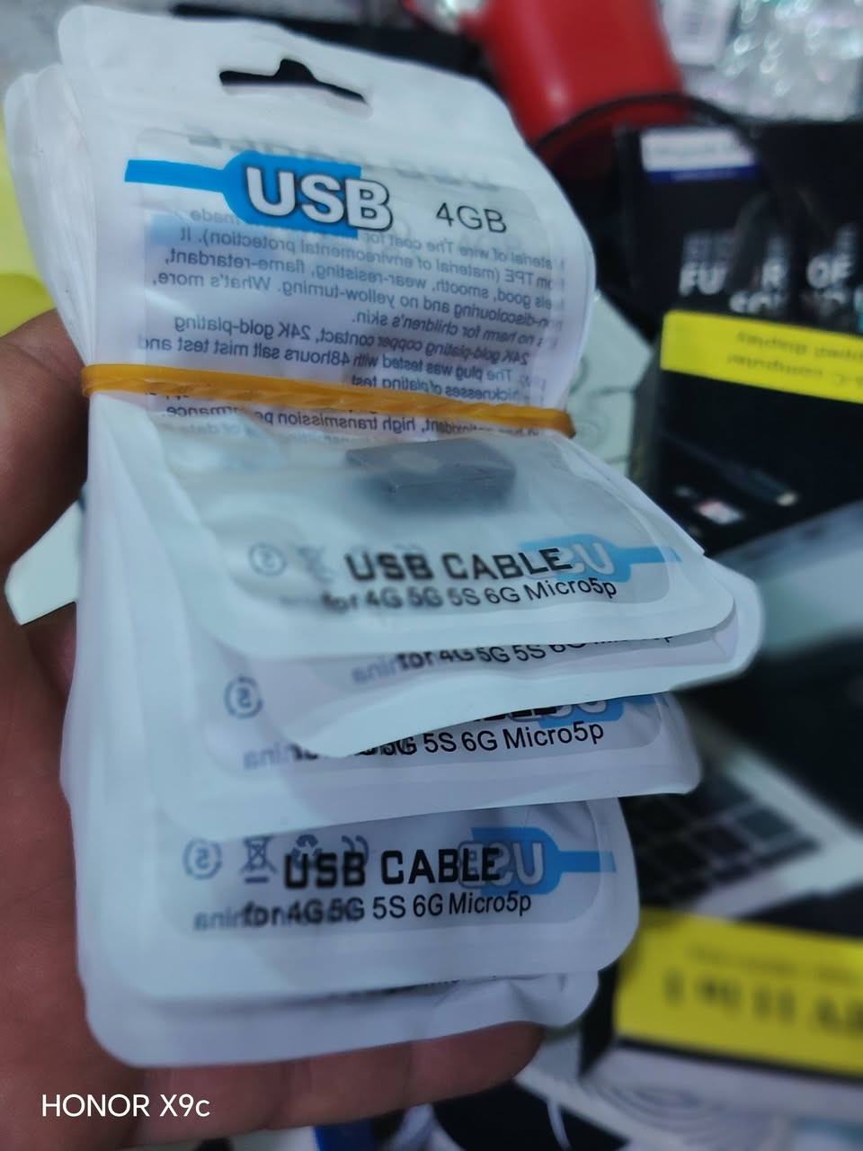 4GB /8قطع


**إذا كنت صاحب هذا الإعلان وتريد حذفه لأي سبب، رجاءا أرسل رسالة إلى الدعم الفني**