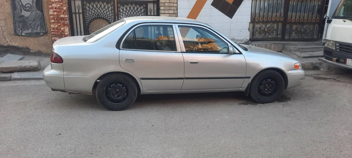 السلام عليكم كورلا موديل 2000يسرا بلاد جديده مكينه كير تبريد صدر خلفي امامي تخم تاير اسياره سنويه وارقام وهزه جدد بأسمي السياره مصبوغه عام بسبب الجراد فقط حادث جاملغ خلفي حادث امريكا السعر 65 الاستفسار ***********
