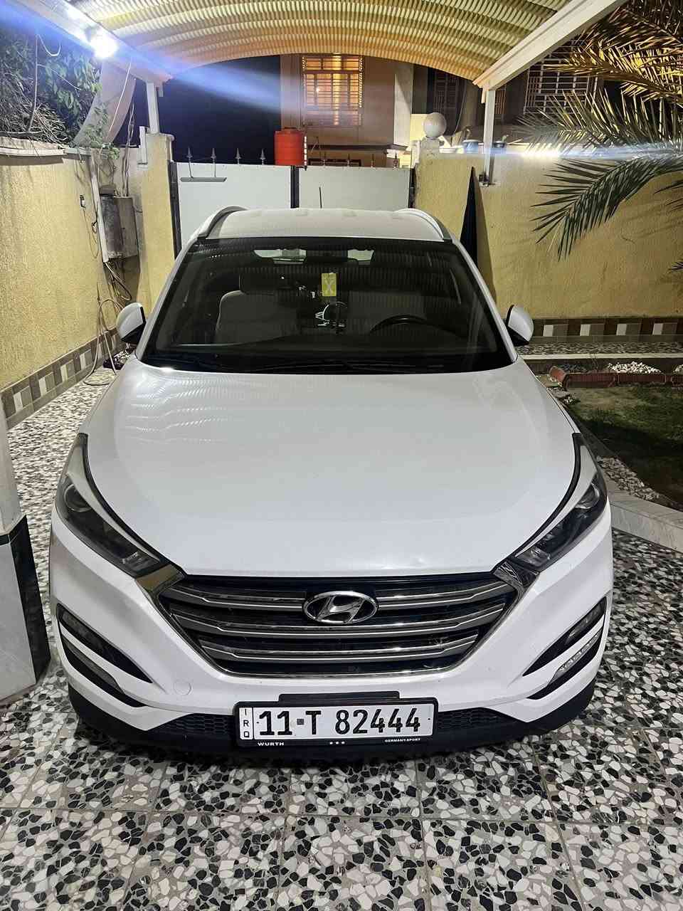 سلام عليكم للبيع او المراوس توسان موديل 2018خليجي شركة الكاصد كفاله عامة
السونار موجود بالمنشور مكينه 2000دوش ماشيه 133 الف حقيقي كير محرك مكفولات رقم بغداد باسمي 
عنوان الحلة ناحية النيل  السعر189وبيها مجال شي بسيط   للستفسار 
***********
***********
