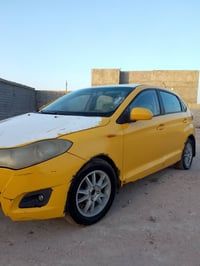 شيري فلاوين • ٢٠١٣ • محرك يدخن