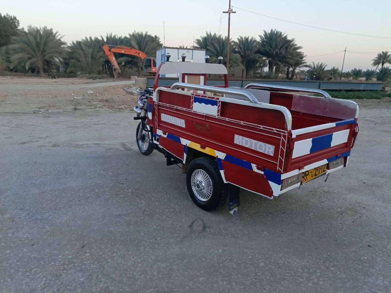 ستوته للبيع موديل ١٦ اوراق اصولي  مكان بابل شوملي سعر 1200 رقم***********
