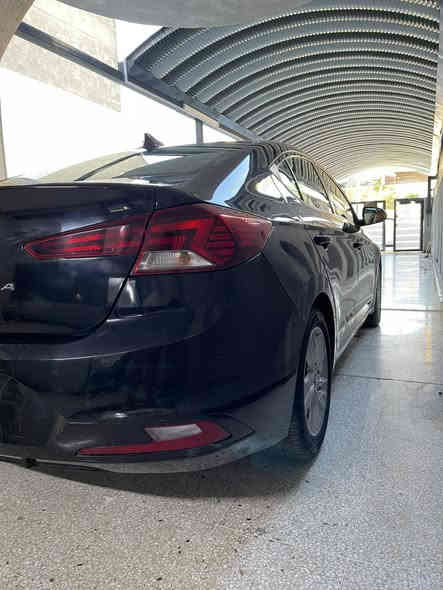 سلام عليكم عندي النترى موديل 2019وارد امريكي سياره من امريكا بيه كلير بابين وجاملغ وبغداد بيه طخه بل باب السائق نفس الباب الي بي كلير من امريكا سياره حلوه وناعمه وتخم تاير ومدوشمه وسياره حلو وناعمه صدره جديد محرك وكبر جديد السياره بغداد الدوره رقم بي وات ساب *********** سعر السياره 120 ورقه وبيه مجال
