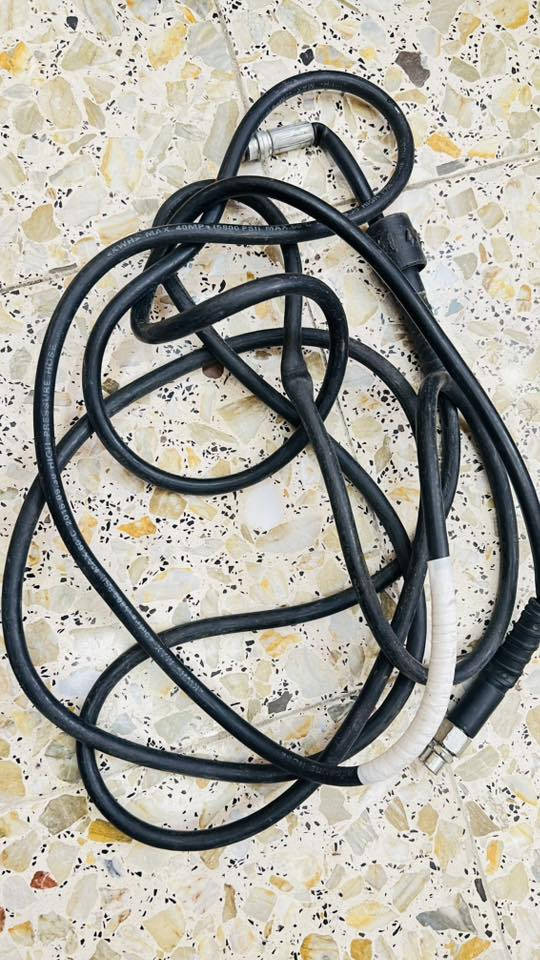 سلام عليكم فاره غسل للبيع الزبانه مالتها انكسرت وكرهت الفاره كلها +الصونده مالتها تعبانه 
السعر 50
مكاني مدينه الصدر ق11شارع الفلاح مجمع رسول
***********
