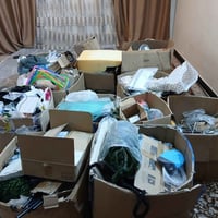 عندي غراض امزون شلعه كامله ب 300تواصل وي هاذا الرقم 07706987520
