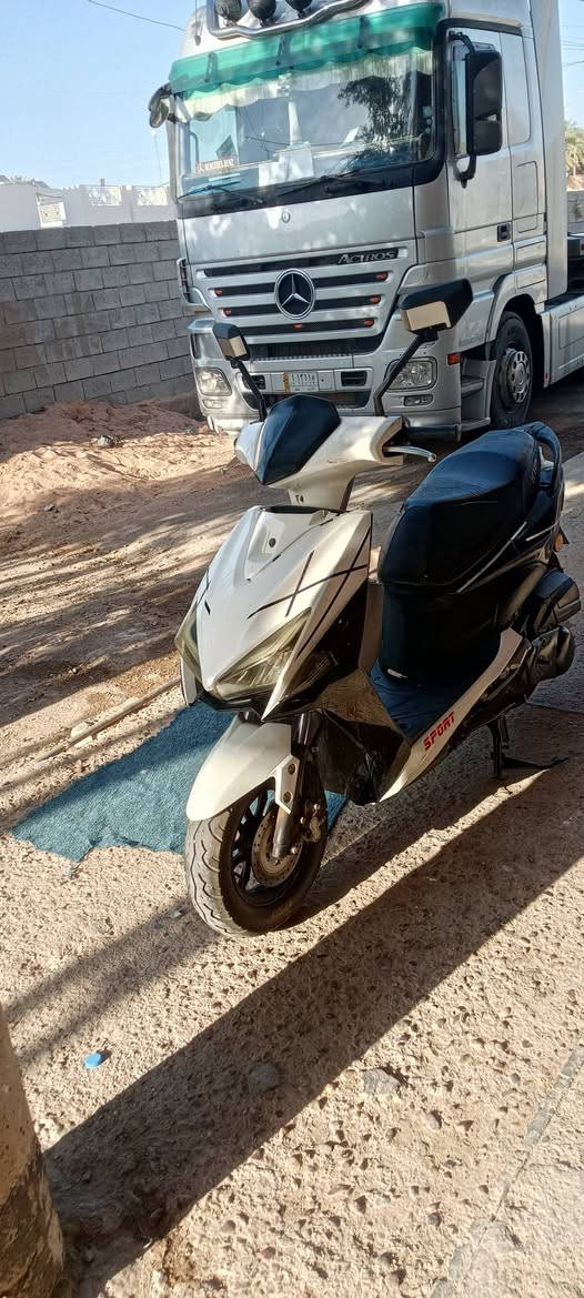 موطور 300 ***********

