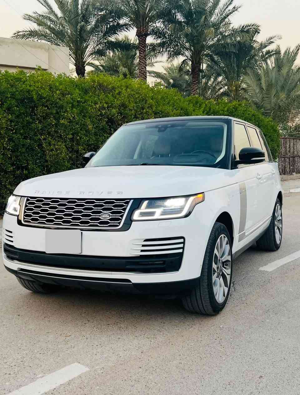 رانج روفر
فوك _ HSE
 ((  6 سلندر  ))
الموديل ـ 2020
 رقم بغداد

وارد امريكي كلين تايتل
السيارة كفالة من ناحية البدي
السيارة مبدلة بيها مكينة جديدة
بيها صيانة كاملة متصرف عليها دينار

عداد المسافة 80 الف  ميل 
المحرك ـ 6 سلندر تيربو جارج
بنوراما
ابواب شفط 
جنطة كهرباء
لايت لد
كامرات 360°
رادار 
تدفئة وتبريد كشنات
وبعد بيها هواي مواصفات

مكان السيارة بغداد

للأستفسار  

*********** حيدر
