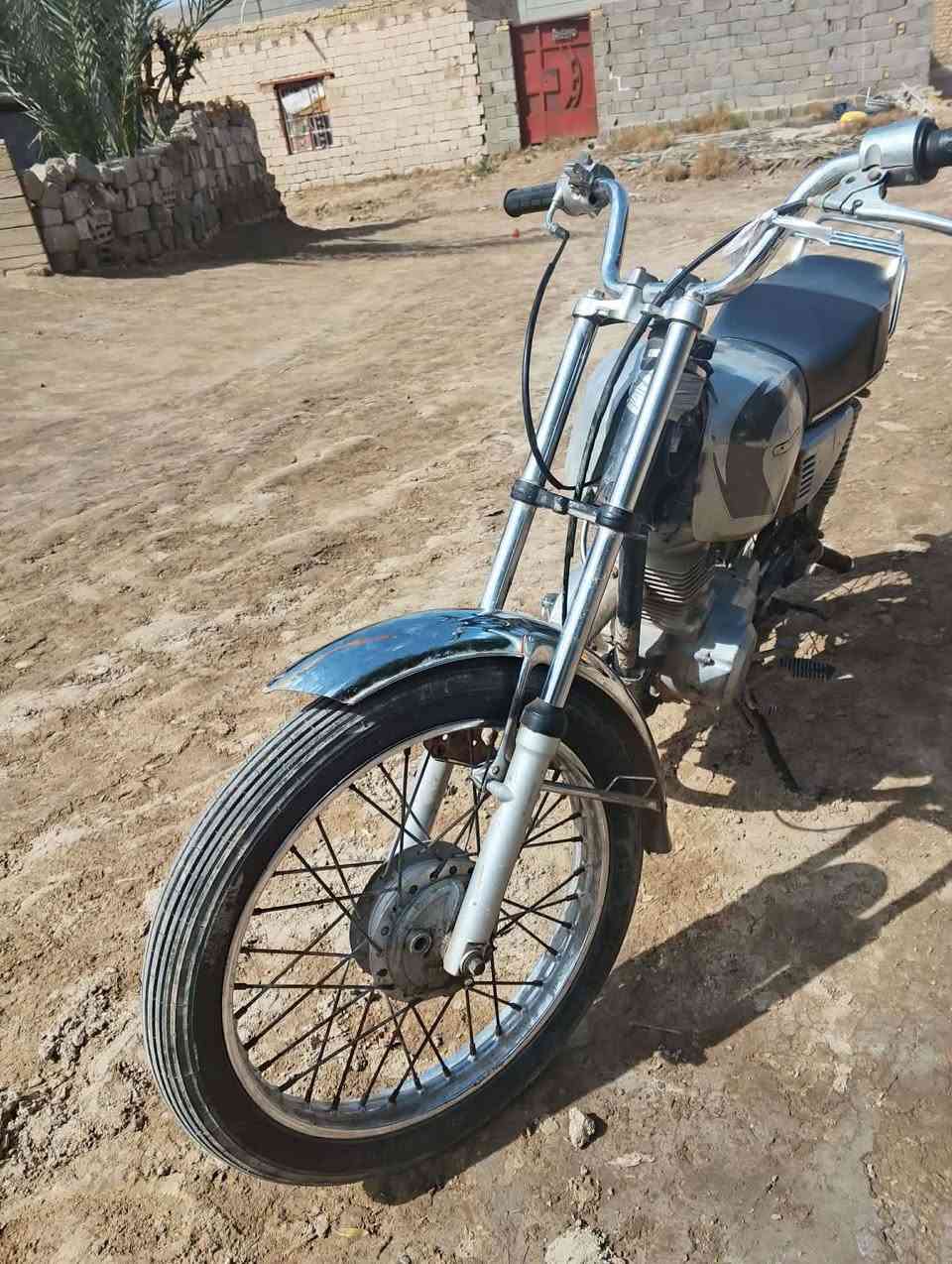 لبيع موديل 2020تايكر ( كلك) السعر 325وبيه مجال بصيط رقم الهاتف ***********
