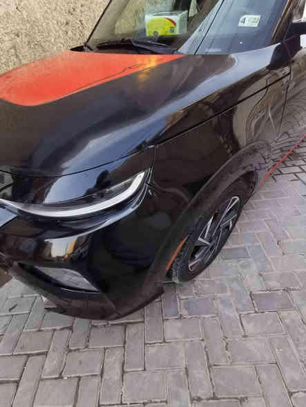 صول موديل ٢٠٢٠ جيتي لاين
محرك ١٦٠٠ تيربو GDI
فول مواصفات
فتحة
بصمة
كشن كهرباء
شاشة حجم الكبير
شاحن واير ليس
تشغيل عن بعد
رادار خلفي توقف ذاتي عند الاقتراب اطفاء ذاتي اثناء التوقف
سماعات هارمن كاردن
انارة محيطية
تدفئةكشنات امامية
درايف مود
صدر نظيف تايرات نظيفة
ارضيات جلد
مكان السيارة بغداد مدينة الصدر
السعر ١٢٥ بيها مجال بسيط
***********
والشكر موصول لادارة الكروب
