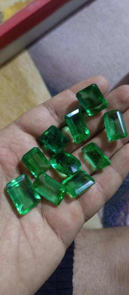 محابس فضه وحجار للبيع قيم وخذ تفاصيل تحت الصور كله اصلي وع ضمان واكو توصيل


**إذا كنت صاحب هذا الإعلان وتريد حذفه لأي سبب، رجاءا أرسل رسالة إلى الدعم الفني**