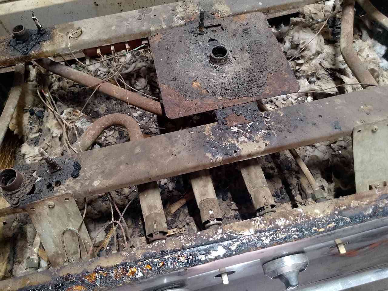 يا الله سلام عليكم ادامه طباخ عام صيانه عامه  المصري والعشتار  شوف الشغل بعينك وانته احكم اخو البلاش 

عنواني / سوك الشمري سايدين السوك   / *********** هذه رقمي انتصل واني بل خدمه
