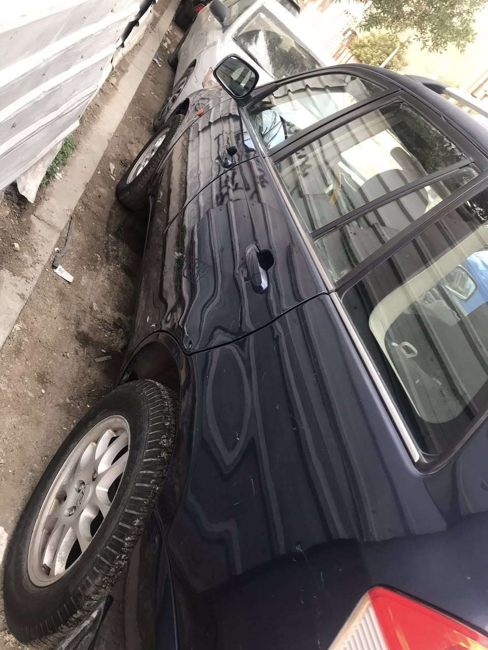 يالله سلام عليكم جميعاً ادام الله عليكم الرزق والصحه والنعم. 

سياره تيكو موديل 12 بدون ضرر كير مكينه محور كورله ابو الكف كهربائيات شغاله فقط تلحيضات تبريد شغال فقط تربط الدكت فقط افهمك عليه مابي مشكله صدر خلفي نص عمر امامي مكفول تخم تاير ويل كب ويه السبير موجود 
نواقص حشاكم من النقص جداً بسيطة يعني انت تكملها بل البيت لاتروح ولا تجي رقم بغداد باسمي 

النقوصات وانتو بكرامه 
اولاً ابطاين باب 
ثنين. الداخل الارضيه والكشنات تتبدل الدوشمه 
تلاثه. الربع مال الخلفي مال الجاملغ سعرها 8الف تشدها 

مكان السياره حي الاعلام تقاطع درويش 
سعرها ٣٦وجيتك موجبه هلا بل الجميع
***********
