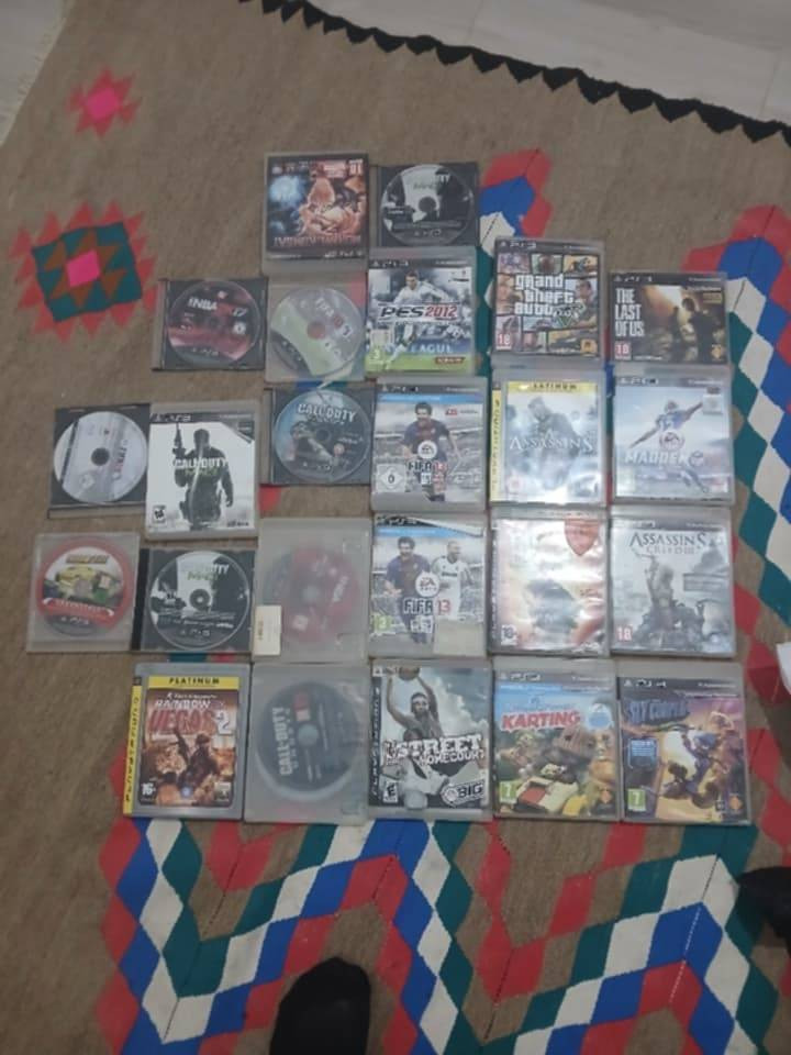 للبيع ps3 مع 2 مناتات و5 سيديات حسب اختيارك للبيع ب 340


**إذا كنت صاحب هذا الإعلان وتريد حذفه لأي سبب، رجاءا أرسل رسالة إلى الدعم الفني**