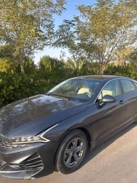 للبيع موديل ٢٢ مرقم بغداد وبسمي شرط التحويل وارد امريكا بسعر ١٨٥ مواصف...