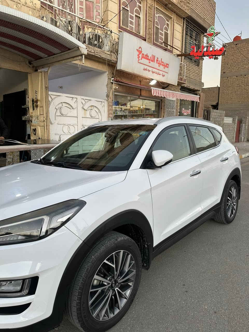 الموصفات 👇 بحالة الوكاله 🔥 داخل صاج
.

✅. رقم بغداد تحويل مباشر من المالك سكن كربلاء

✅. بصمه تحكم مقود 

✅.سلايد روف 

✅.اشاره بالمري 

✅. شاشه كبيره 

✅. مري قلاب 

✅.كشن  كهربائي جهتين بقلاوه جلد 

✅.هاند بريك رجل 

✅. ويل كروم .

✅. تدفئه تبريد 

✅.قطعتين تبريد 

✅.عدد بصمتين 

✅.حداديه صدر جاهز شرط 

✅.عداد الكيلو متر 124 

✅.نظام  متعدد القياده  • ECO 👉 توفير بنزين وهدوء

 • SPORT 👉 قوة وتسارع

 • NORMAL 👉 وسط بينهم

🔥السياره كفاله عامه من الصبغ والضربه والتعديل فقط بارد جدآ بصيط شبر مواكثر بالباب العبري  شرط السونار 👌

السعر 195 $ قابل للاتفاوض 

للاستفسار 📌***********

📍العنوان : كربلاء المقدسه
