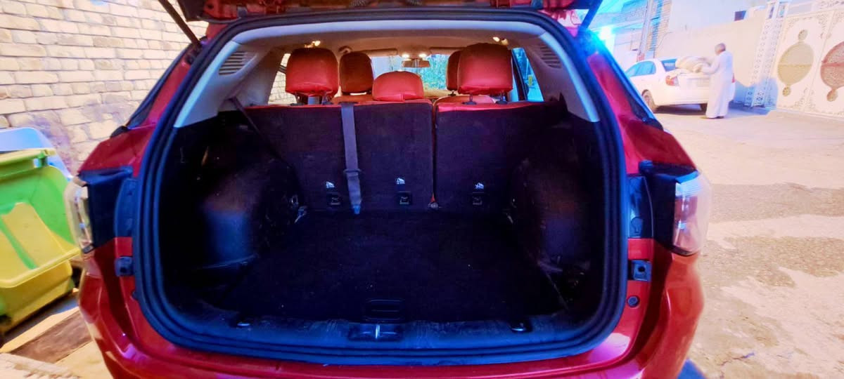 جيب كومبارس موديل 2018 لون احمر للبيع حرة للتحويل بأسم المشتري السيارة بالعمارة ميسان 

مكلف بالنشر رقم صاحب السيارة 

***********
