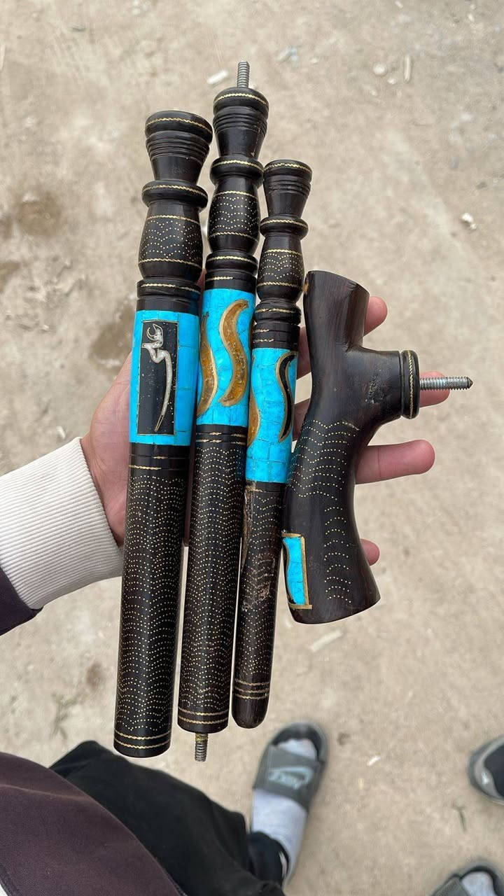 افنوس ***********
