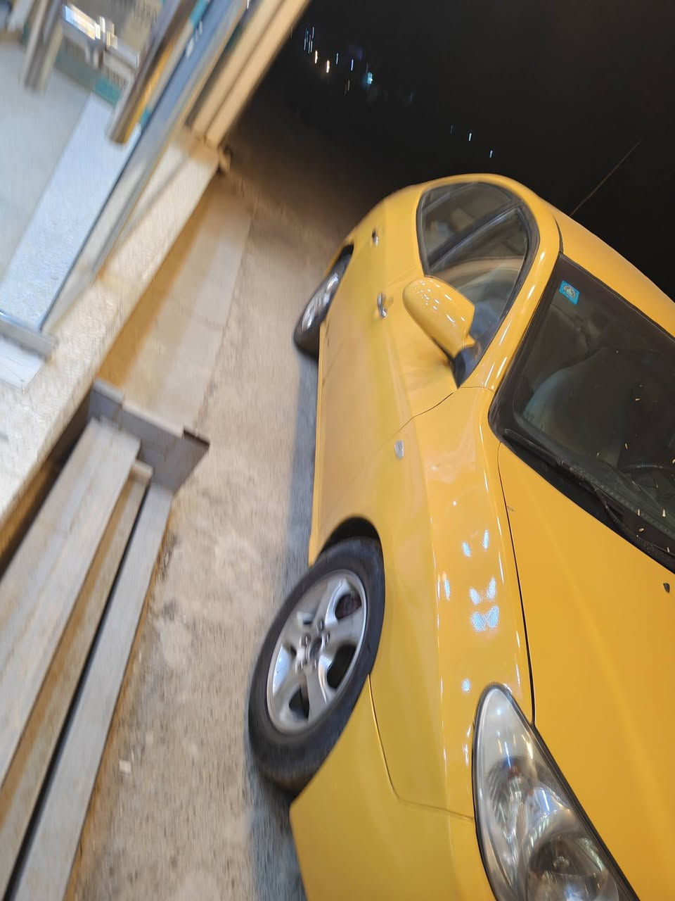 السلام عليكم الانترا 2007وارد خليجي محرك 2000 سياره صبغتهه جديد قبل سبوع طلعتهه من الفرن بيه طخطخات بلكشر  بصيطه وعمرتهه بس بدون اي حادث قوي سياره  شواصي الغود حوض كله مكفول كير محرك تبريد تخم تاير كله نضيف 
رقم بغداد الجديد سنوبه جديده باسمي يعني تحويل ثاني يوم السعر 80وبي مجال مكاني بغداد وكتبت كل التفاصيل رجائن بس الشراي يتصل ***********
