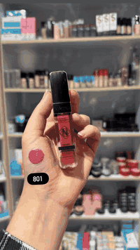 حمره مات نتالي 
ثابته ع شفه وابد متشقق الشفه
السعر الحالي 2,500
السعر السابق 5,000
تتوفر خدمة توصيل داخل منطقة الصليخ 
والمناطق المجاورة 
تتوفر توصيل لكل المحافظات 
يرجى التواصل على الصفحة او الاتصال على الارقام التالية :
*********** 📞 *********** 📍
العنوان الصليخ الجديد / مجاور مدرسة المجد
