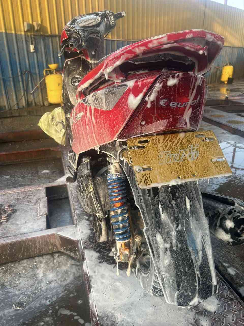 صاروخ ارض ارض GTR
دراجه كله ختم واحد من طول لطول بيه تزويد خير من الله. الدراجه إذا مو شلعته تحفر الكاع تاخذه بلاش وتروح وشرط بلاديه إذا اوصفلكم اتعب تجي تشوف وتحكم السعر ٥٥٠وبيه مجال بصيط مكاني البياع فلكه الشهداء ***********
