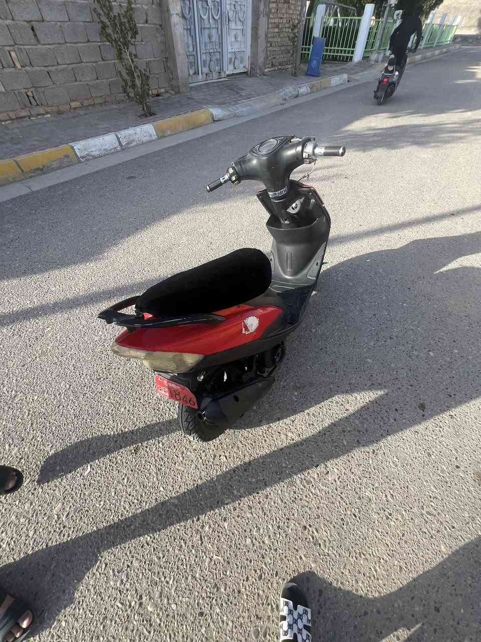 سلام عليكم شباب دراج ماكس عدله شوفت عنك شلعه ومدل فول صالنصه FMمكاني مكاني سيطرت حي الصناعي مقابيل أسواق ادعمي السعرر 475وبيه مجال +المو شراي لا يرأسني اخيكمم رقمي ***********
