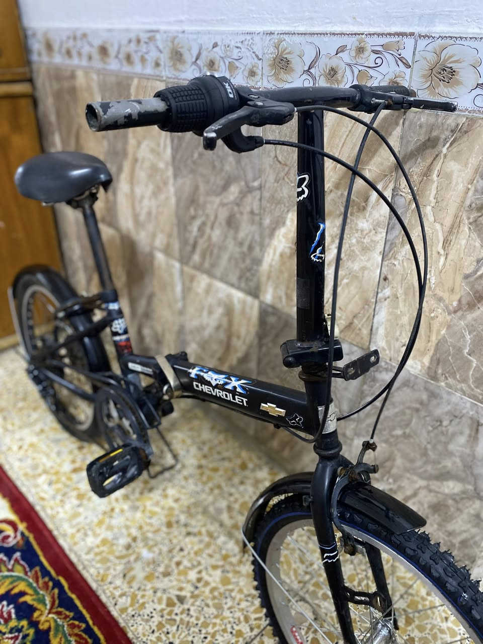 بيسكل طباكي ياباني حجم 20 باله مكينه شغاله 7 نمر كله كامل وشغال بلادي السعر 80 شراي اتصل مكاني قطاع 28 رقمي ***********
