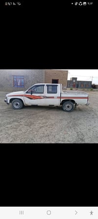 نيسان ٢٠٠٥ • نجف • مكفولة