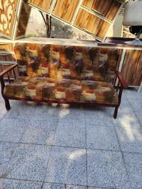 كراسي • تخم • العماره