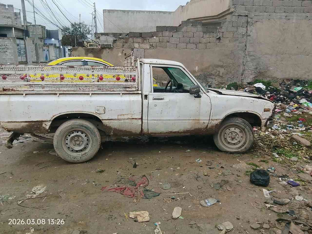 سلام عليكم بيكم 80 للبيع شقاله محرك يصرف الشرعي ما اندلو السعر 9 ورقات او بيها مجال رقم الهاتف بي واتساب ***********
