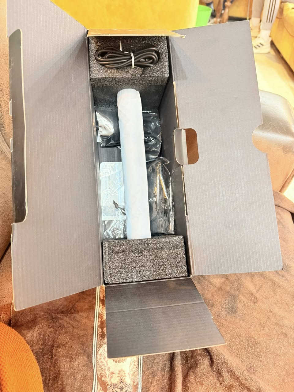 يا الله 
شباب كاميرا بهذا الشكل الي تفيده يخلي سعر
***********
