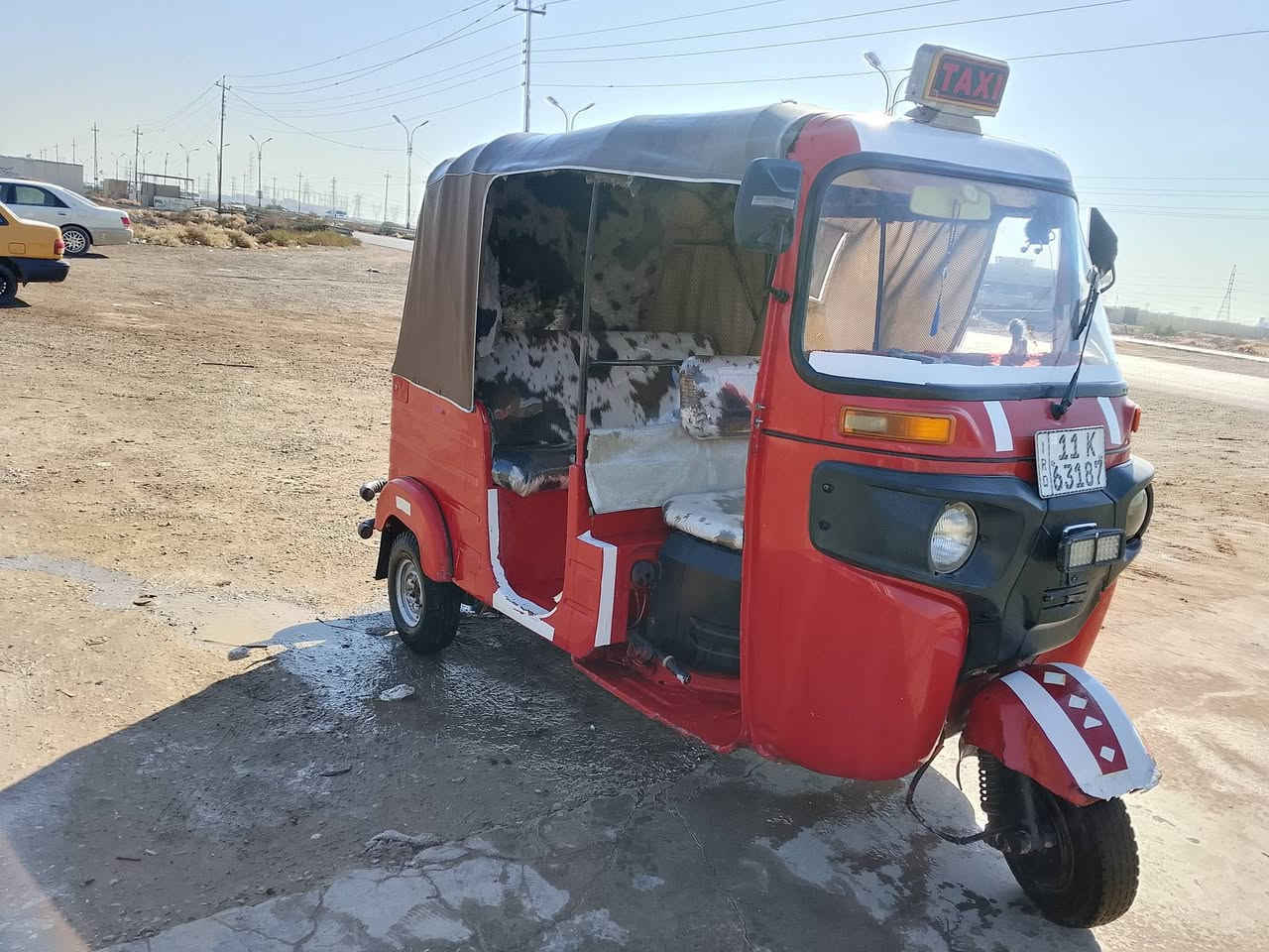 سلام عليكم تكتك موديل 17مابيه ي نقص رقم وسنويه انكليزي 
السعر 4300وبيا مجال 
*********** مكاني بغداد ناحيه الوحده
