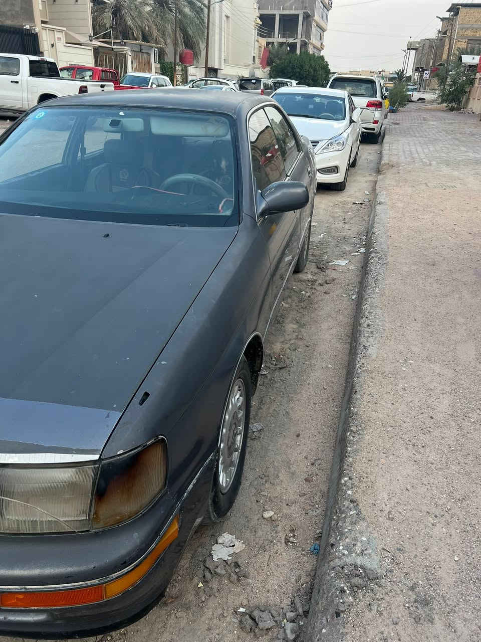 السلام عليكم  بطه للبيع مديل 92 كفاله من الكصه والاصواليات والضربه القويه والعيب الشرعي تبريد شغال كير مكينه نضاف صبغ جارد السعر 40 وبي مجال الرقم ***********
