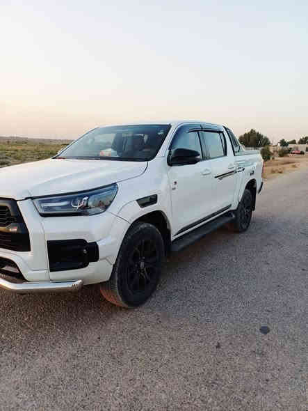 السلام عليكم للبيع بيكم جي آر مديل 2022 سعودي وارد عبدالطيف أم لمنفاخ رقم أربيل جديد تريد وكاله أو تحويل 
سياره مكفوله كفاله عامه مطلقه من أي ملاحظه 
ماشيه 61 الف حقيقي 
فول مواصفات بصمه 
السعر 430 وبي مجال لشراي 
مكان سياره ديوانيه مكلف بنشر رقم صاحب سياره 
***********
